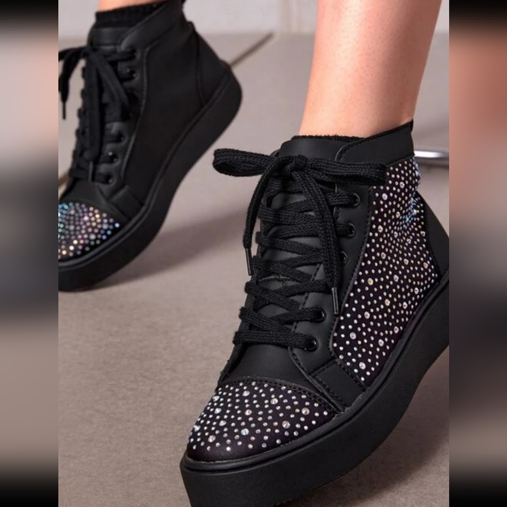 Bling Skate Shoes Rhinestone detail Punk Incredible Shoe Med width